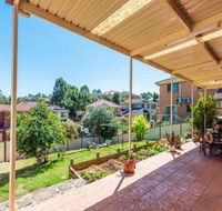 Quiet and spacious living close to all attractions - Foster Accommodation
