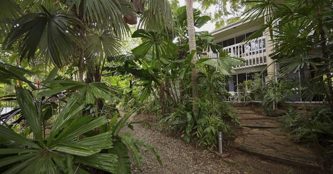 Rainforest Castaways Resort And Spa - Foster Accommodation 3