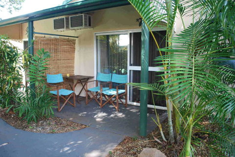 Rainforest Motel - Foster Accommodation 2