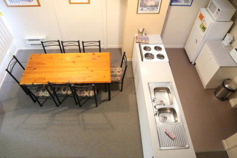 Razorback 2 - Foster Accommodation 2
