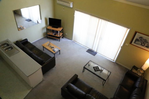 Razorback 8 - Foster Accommodation 2
