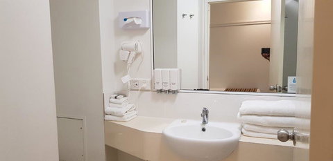 Reef Palms - Foster Accommodation 2