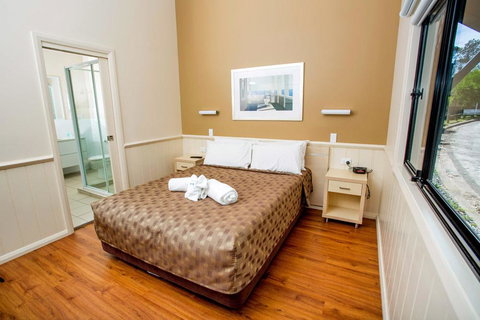 Reflections Holiday Parks Eden - Foster Accommodation 3