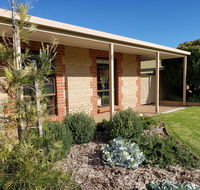 Relax on Ryan  Robe - Foster Accommodation