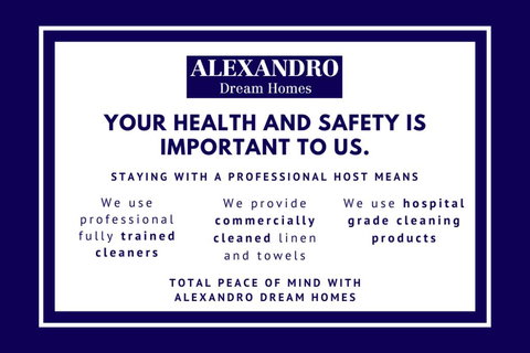 Relaxed Clovelly Beach Home - Parking - Cloey6 - Foster Accommodation 1