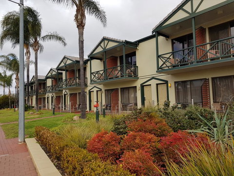 Renmark Hotel Motel - Foster Accommodation 0