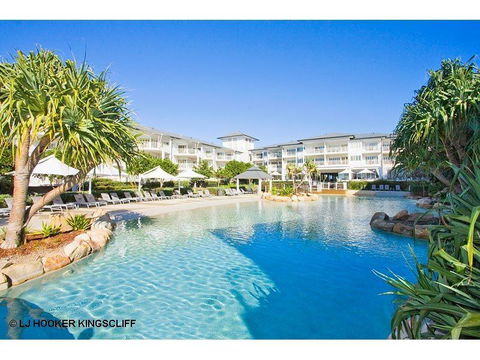 RESORT ON THE BEACH 4118/19 - Foster Accommodation 3