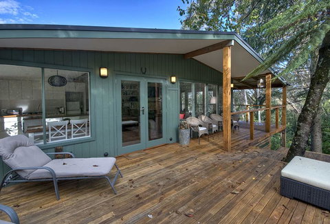 Ribbon Gum Lodge - Foster Accommodation 2