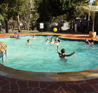 Rivergum Holiday Park - Foster Accommodation