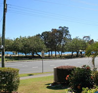 RIVERVIEW UNIT 6 CURRUMBIN - Foster Accommodation