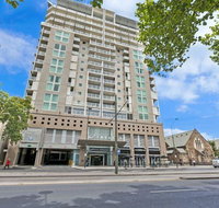 RNR North Terrace - Foster Accommodation