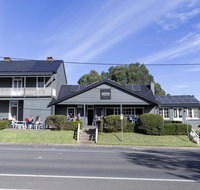 Robertson Public House and Kitchen - Foster Accommodation