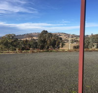 Robin Hill Retreat - Foster Accommodation