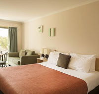 Rose Garden Motel - Foster Accommodation
