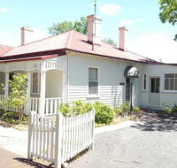 Ross BB Accommodation - Foster Accommodation