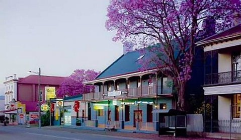 Royal Hotel Singleton - Foster Accommodation 0