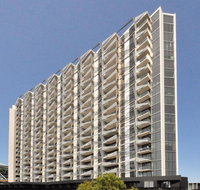 Royal Stays Apartments Melbourne - Docklands - Foster Accommodation