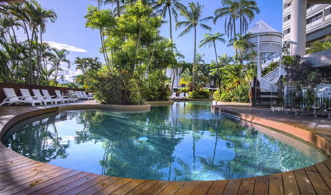 Rydges Esplanade Resort Cairns - Foster Accommodation 0