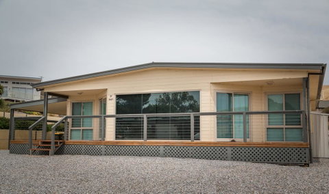 SALT - 37 Oceanview Drive - Foster Accommodation 1