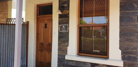 Salty Eyre Glenelg - Foster Accommodation 3