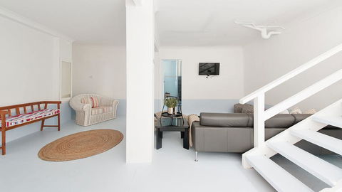 Sand Beach House - Breathtaking View, And Amazing Position Directly Opposite The Beach! - Foster Accommodation 2