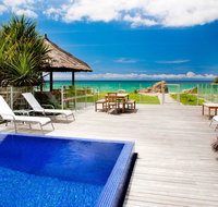 Sapphire Seas Beach House - Foster Accommodation