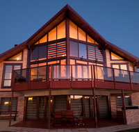 Scandinavian Castle - Foster Accommodation