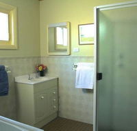 Schoolhouse Cottage American River - Foster Accommodation