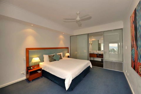 Sea Side 209 - Foster Accommodation 3
