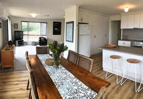 SEAHOUSE - Foster Accommodation 0