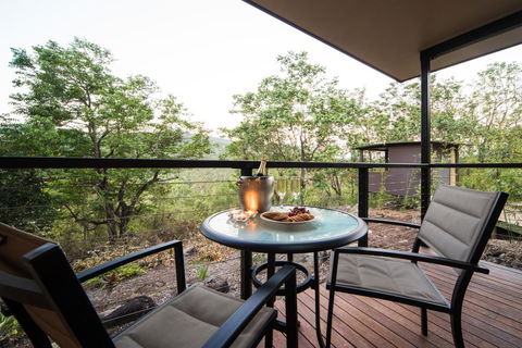 Seclude Rainforest Retreat - Foster Accommodation 1