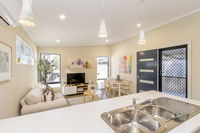 Book Serpentine Accommodation Vacations Foster Accommodation Foster Accommodation