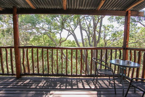 Shady Creek Eco Cabin, Peaceful Country Getaway - Foster Accommodation 1