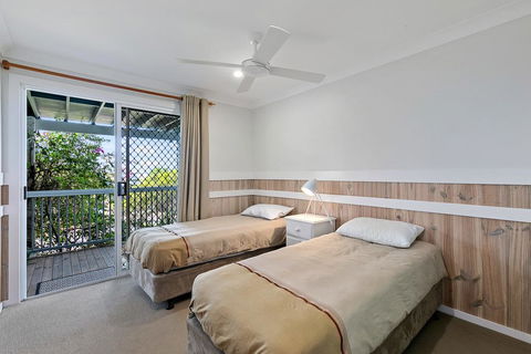 Shifting Sands - Foster Accommodation 3