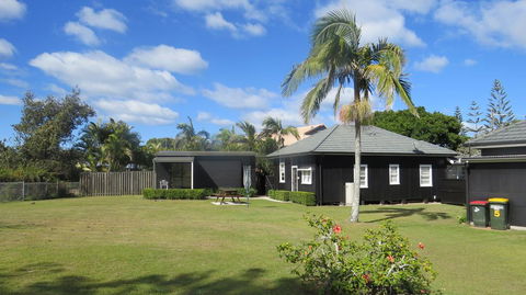 Shirley Street Beachhouses - Foster Accommodation 3