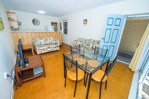 Shoal Bay Avenue, Unit 1/7 - Foster Accommodation 2