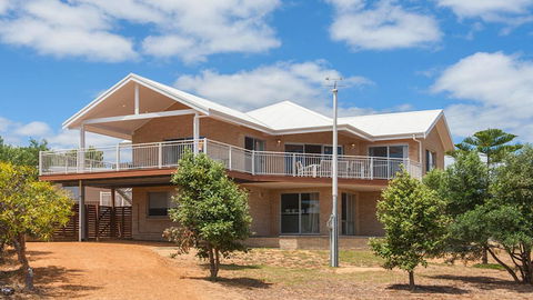 Shorelands - Foster Accommodation 0