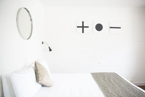 Siesta Central Apartments - Foster Accommodation 3
