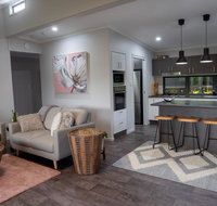 Silhouette Cottage - Foster Accommodation