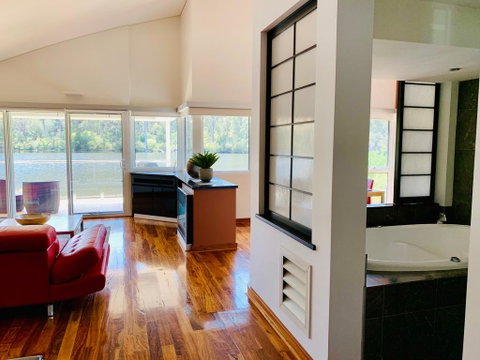 Silkwood Estate - Foster Accommodation 3