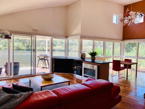 Silkwood Estate - Foster Accommodation 1