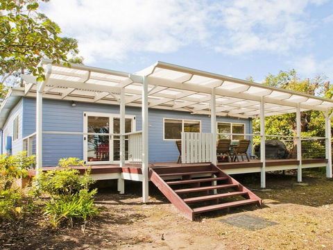 Silvermere Cottage - A Cosy Family Getaway - Foster Accommodation 3