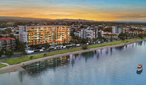 Silvershore Apartments On The Broadwater - Foster Accommodation 0