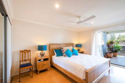 Sky Quay 6 - Foster Accommodation 2