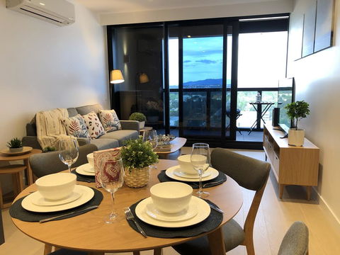 Sky Wonder - Foster Accommodation 0