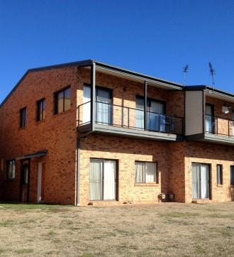 Snow Ridge 4 - Foster Accommodation 3