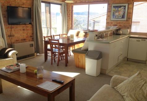 Snow Ridge 4 - Foster Accommodation 1