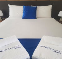 Snow Season Motor Inn - Foster Accommodation