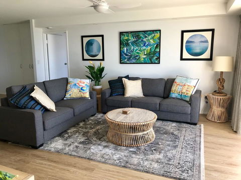 Solnamara Beachfront Apartments - Foster Accommodation 3