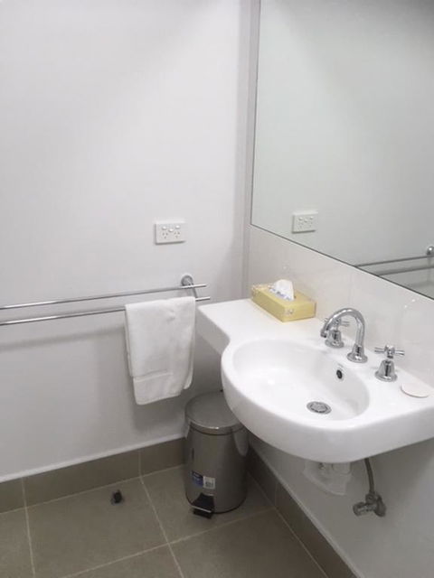 Somerset Hotel - Foster Accommodation 2